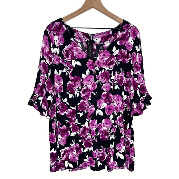 Torrid Top Womens 1X Floral Print V Neck Feminine Romantic Girly Valentines Day - Picture 1 of 11